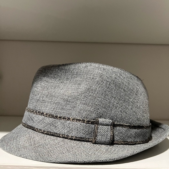 Hat, Cruahable, Wool Fedora with a tight brim - Picture 5 of 8
